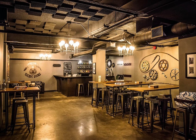 Jigsaw Escape Rooms