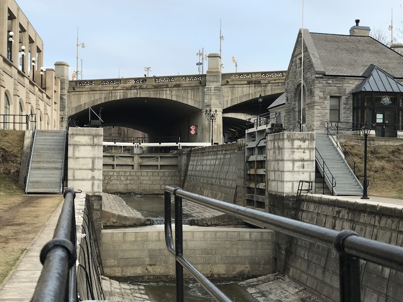 Rideau Canal, Locks 1 - 8 - Ottawa